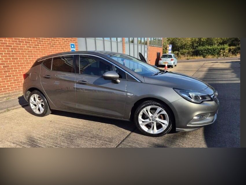 2018 Vauxhall Astra
